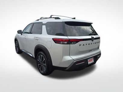 New 2026 Nissan Pathfinder Platinum