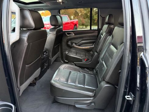 Used 2019 GMC Yukon XL Denali w/ Denali Ultimate Package image 26