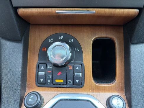 Used 2013 Land Rover LR4 HSE image 38