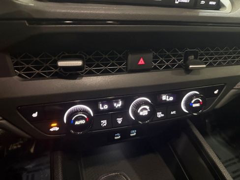 Used 2023 Honda Accord EX image 17