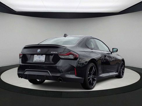Used 2022 BMW 230i Coupe w/ Premium Package image 8
