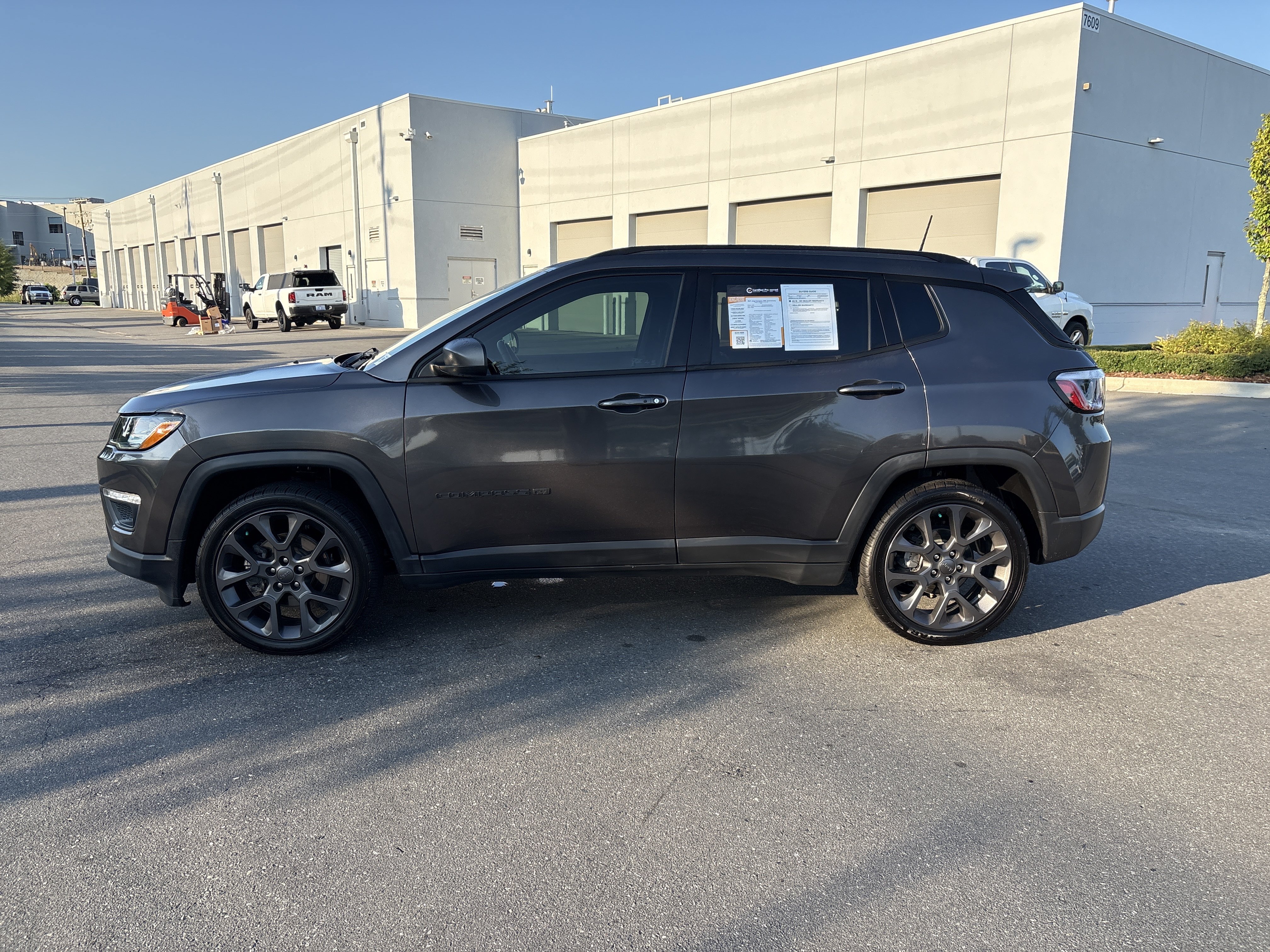 Used 2021 Jeep Compass Latitude FWD image 6