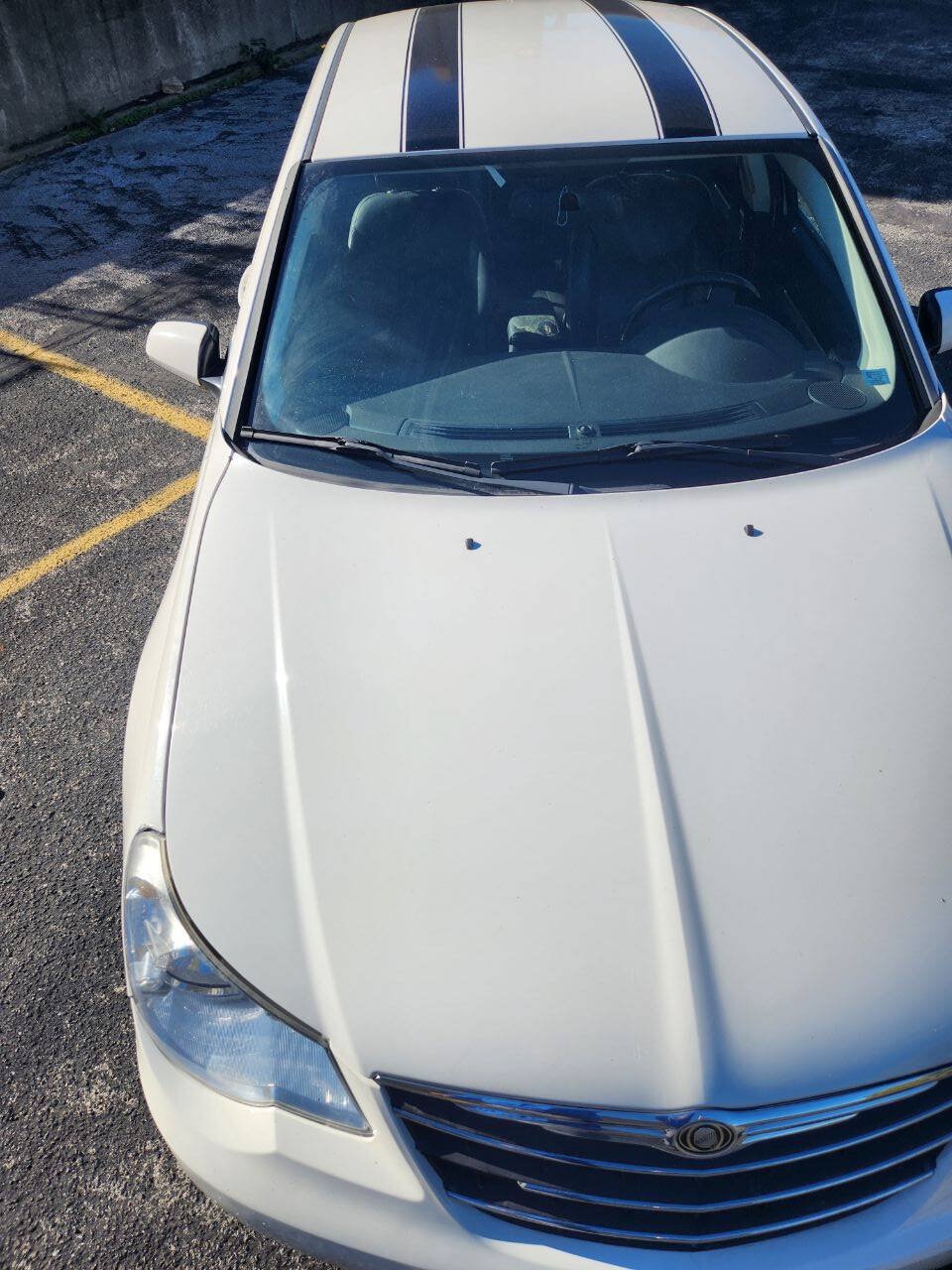 Used 2010 Chrysler Sebring Limited FWD image 13