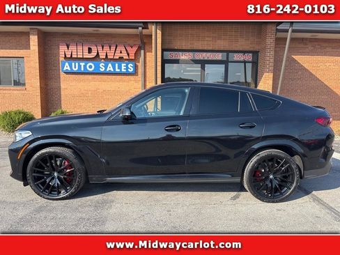 Used 2023 BMW X6 xDrive40i w/ Executive Package AWD/4WD image 1