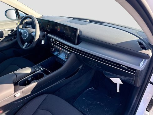 New 2026 Hyundai Sonata SEL image 21