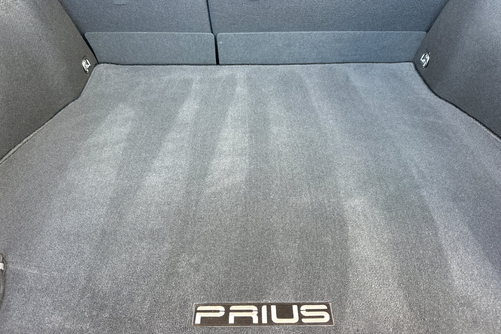 Certified 2017 Toyota Prius Two w/ Carpet Mat Package FWD image 18