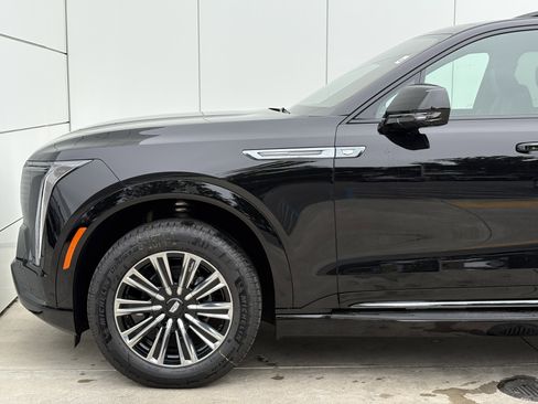 New 2026 Cadillac Escalade IQL Luxury AWD/4WD image 5