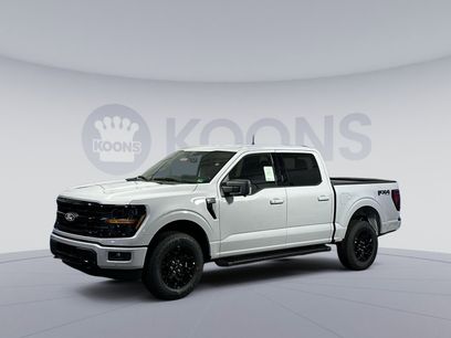 New 2025 Ford F150 XLT w/ Equipment Group 302A MID