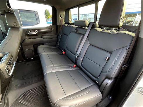 New 2026 Chevrolet Silverado 1500 LTZ w/ LTZ Premium Package image 10