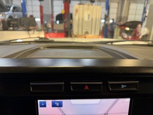 Used 2024 Ford F250 XLT image 31