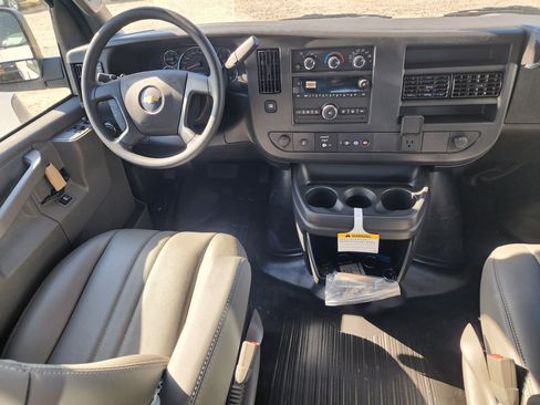 New 2025 Chevrolet Express 2500 w/ Driver Convenience Package image 21