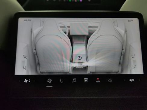 Used 2026 Tesla Model Y Performance AWD/4WD image 52