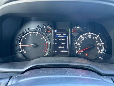 Used 2024 Toyota 4Runner SR5 RWD image 22