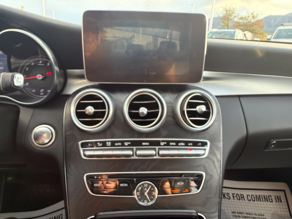 Used 2015 Mercedes-Benz C 300 4MATIC Sedan image 31