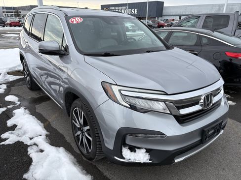 Used 2020 Honda Pilot Touring image 2