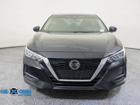 Used 2020 Nissan Sentra S FWD image 2