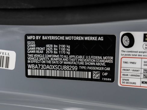 Used 2025 BMW M440i Coupe w/ Premium Package RWD image 68
