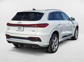 New 2025 Audi Q5 Premium Plus w/ Premium Plus video 2