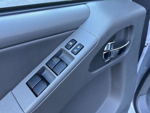 Used 2019 Nissan Frontier SL image 30