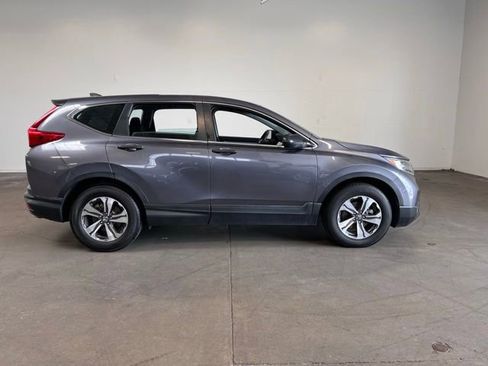 Used 2019 Honda CR-V LX image 2