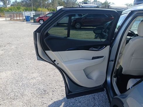 Used 2023 Buick Envision Preferred image 21