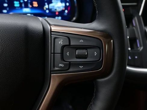 Used 2024 Chevrolet Tahoe High Country AWD/4WD image 18