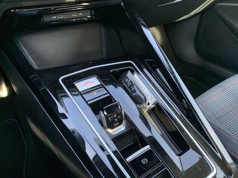 Used 2024 Volkswagen GTI S image 24