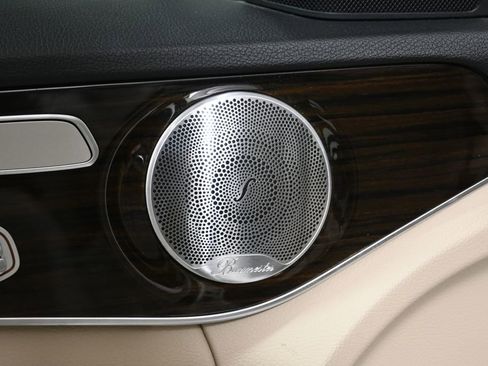 Certified 2020 Mercedes-Benz C 300 4MATIC Sedan image 31