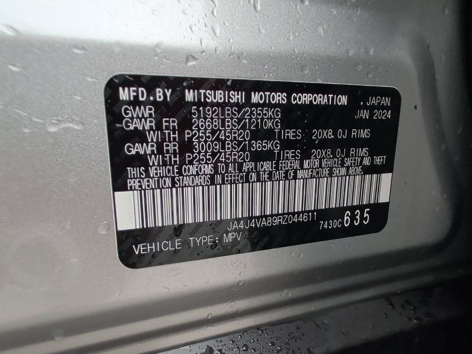 Used 2024 Mitsubishi Outlander SE AWD/4WD image 32