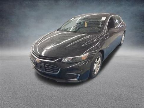 Used 2017 Chevrolet Malibu LS image 40