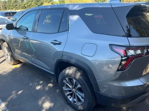 Used 2025 Chevrolet Equinox LT FWD image 8