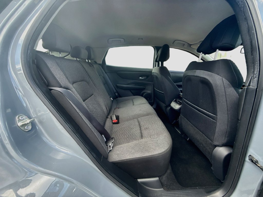 Used 2023 Nissan Ariya FWD image 29