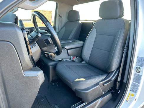 Used 2024 Chevrolet Silverado 3500 LT image 11