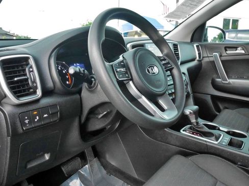 Used 2022 Kia Sportage LX w/ LX AWD Value Edition Package image 22