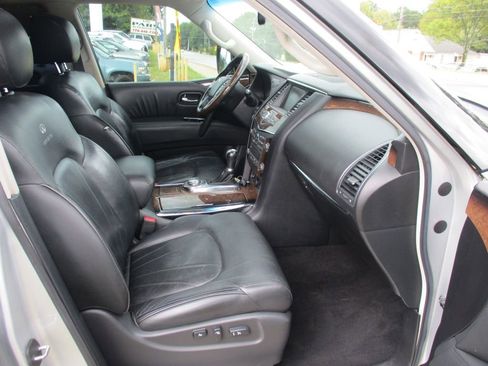 Used 2012 INFINITI QX56 4WD w/ Deluxe Touring Pkg image 13