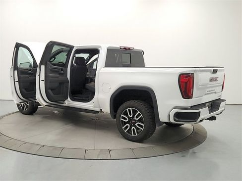 Used 2023 GMC Sierra 1500 AT4 w/ AT4 Premium Package image 14