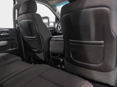 Used 2015 Chevrolet Silverado 2500 LT w/ LT Convenience Package AWD/4WD image 33