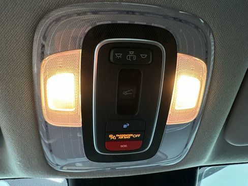 Used 2024 Hyundai Elantra SEL w/ Convenience Package FWD image 30