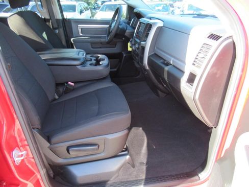 Used 2019 RAM 1500 Warlock w/ Electronics Group AWD/4WD image 12