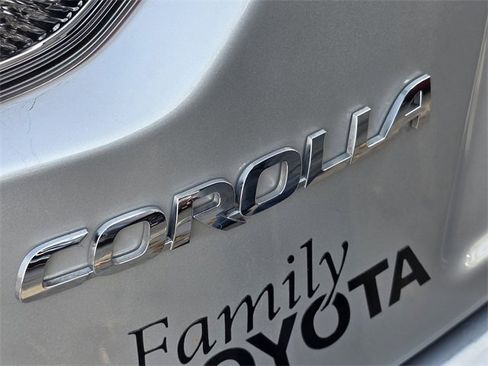 Used 2022 Toyota Corolla SE image 7