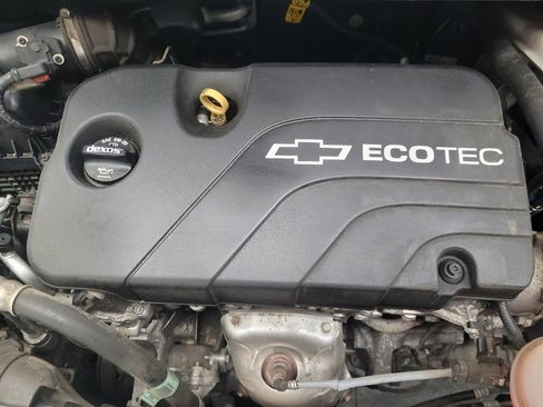 Used 2017 Chevrolet Spark LT FWD image 30