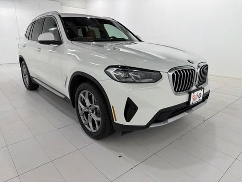 Used 2022 BMW X3 xDrive30i w/ Premium Package 2 AWD/4WD image 7