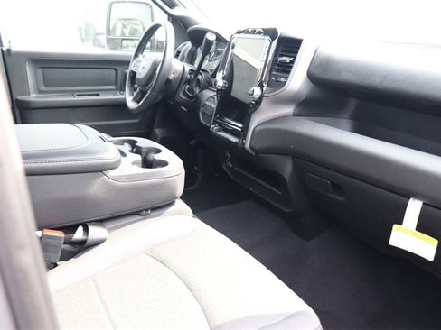 New 2024 RAM 2500 Tradesman w/ Towing Technology Group image 22