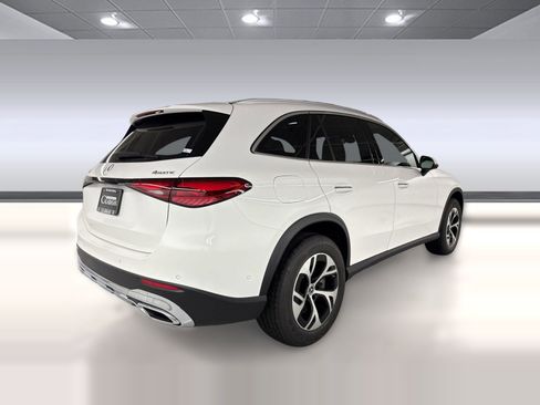 New 2026 Mercedes-Benz GLC 350e 4MATIC image 9