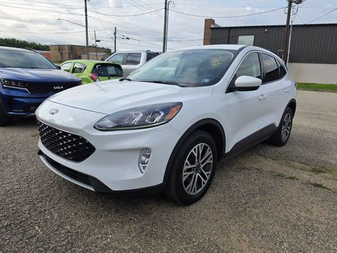 Used 2022 Ford Escape SEL AWD/4WD image 1