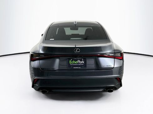 Used 2025 Lexus IS 300 w/ Comfort Package RWD image 7