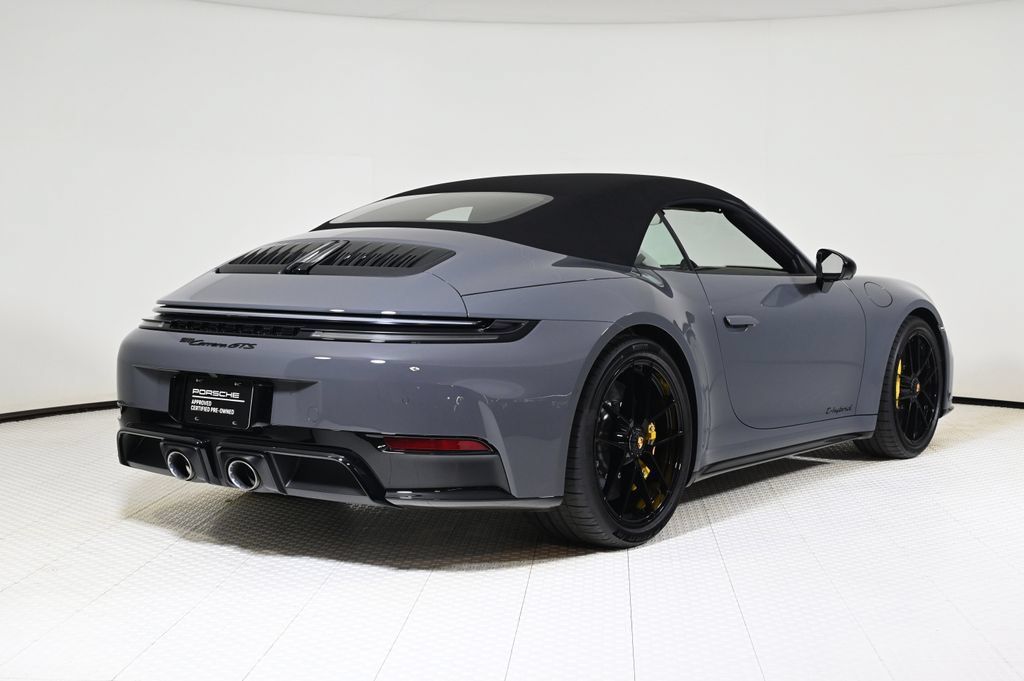 Used 2026 Porsche 911 Carrera GTS RWD image 7