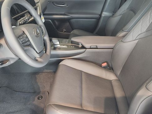 New 2026 Lexus UX 300h FWD image 9