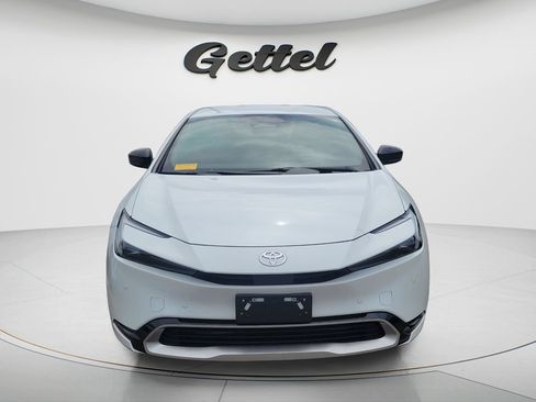 Certified 2023 Toyota Prius Prime FWD image 2