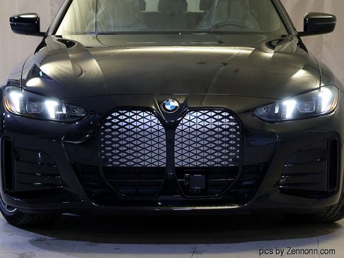 New 2026 BMW i4 xDrive40i w/ M Sport Package AWD/4WD image 6